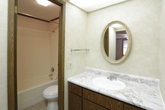 Northrup Court in Coraopolis, PA - Building Photo - Interior Photo