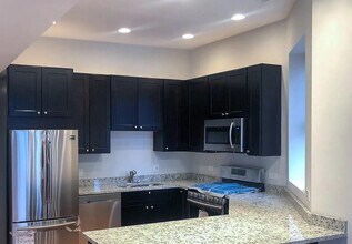 6136 S Ingleside Ave in Chicago, IL - Building Photo - Building Photo