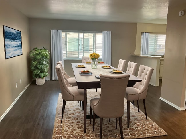 860 N Kathleen Ln in Orange, CA - Building Photo - Building Photo