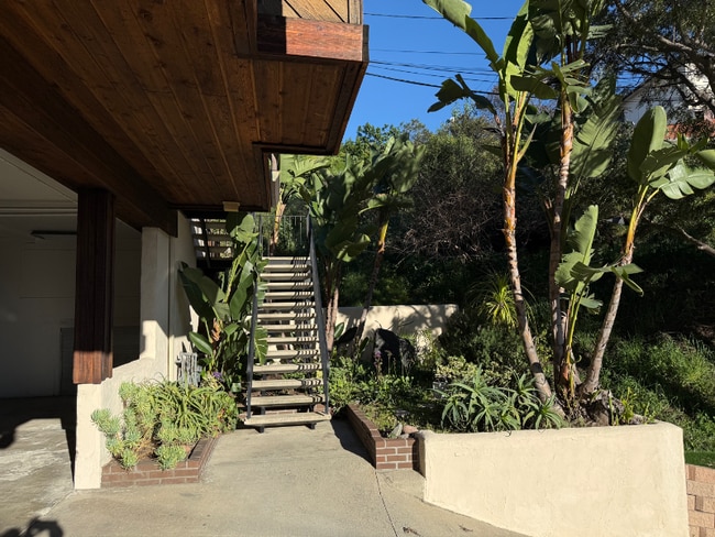 804 Torrance St in San Diego, CA - Foto de edificio - Building Photo