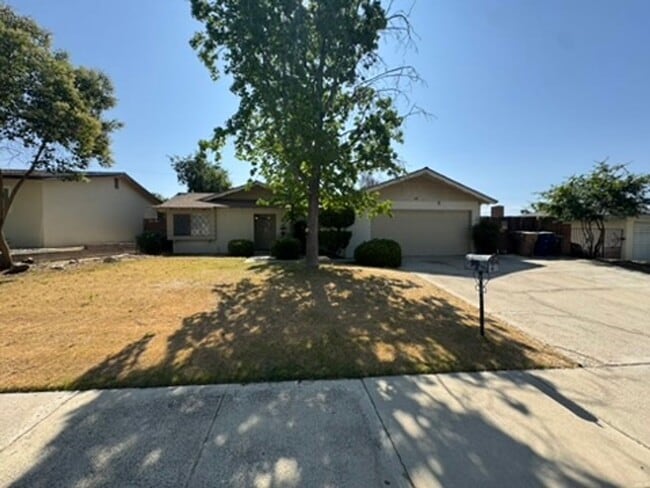 property at 3233 Colgate Ln
