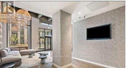 10 Abeja St in Vaughan, ON - Building Photo - Building Photo