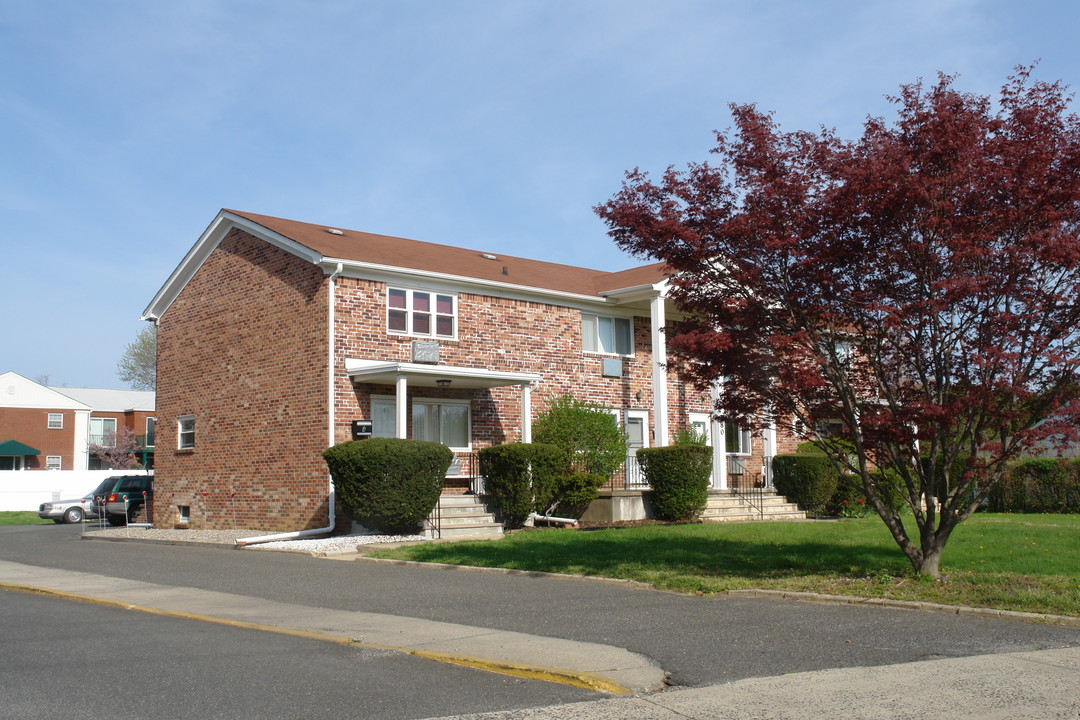 680 2nd Ave in Long Branch, NJ - Building Photo