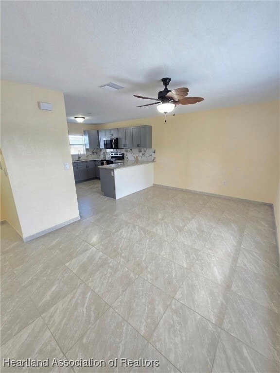 611 Memorial Dr in Sebring, FL - Building Photo - Building Photo