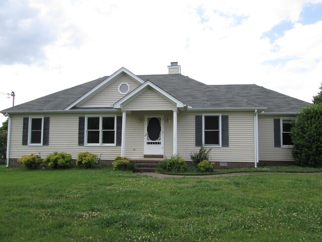 property at 106 Couples Ct