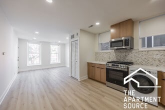 1313 W Ohio St, Unit 2 in Chicago, IL - Building Photo - Building Photo