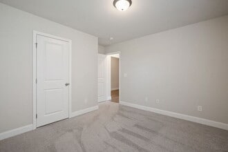 236 Cherry Laurel Dr in Hazel Green, AL - Building Photo - Building Photo