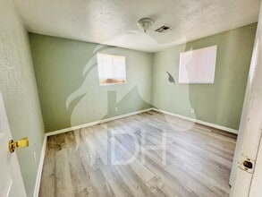 703 6th St in Woodward, OK - Foto de edificio - Building Photo