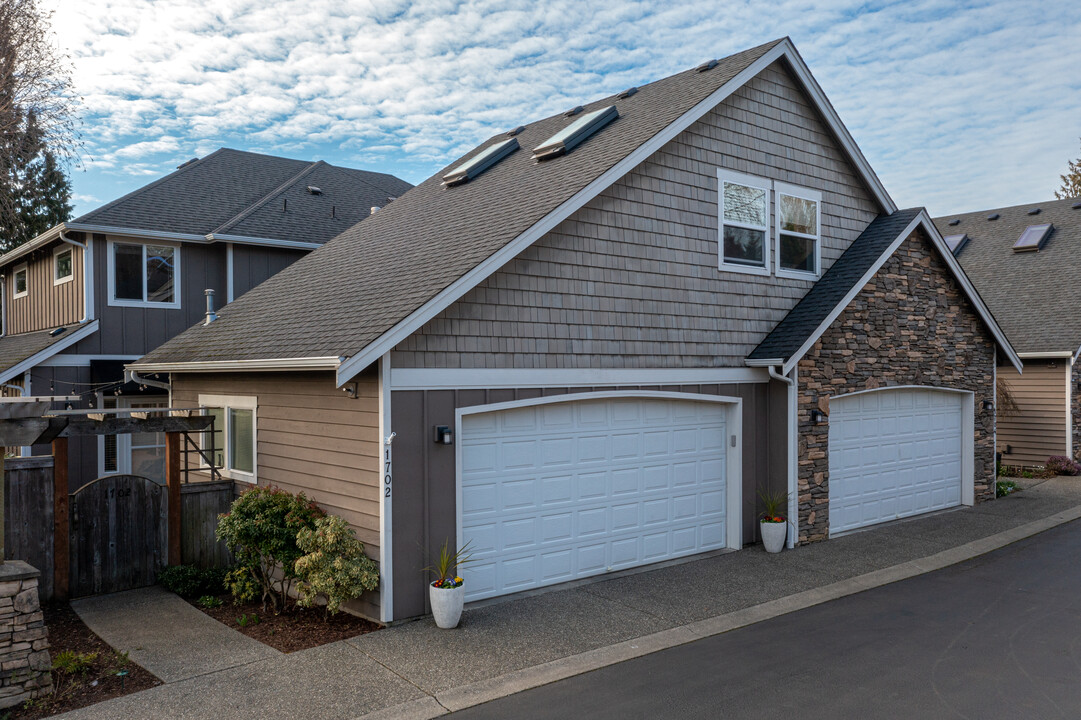 Cottages at Richmond Beach in Shoreline, WA - Building Photo