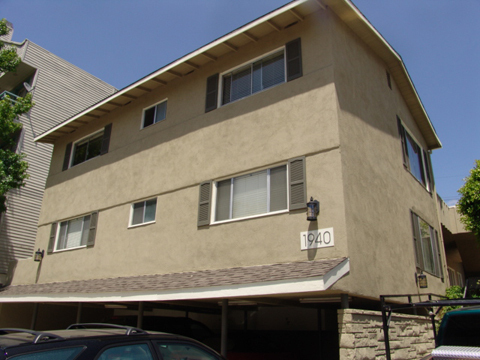 1940 S Beverly Glen Blvd in Los Angeles, CA - Building Photo