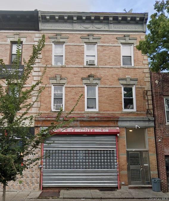 property at 3443 Fulton St