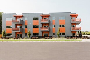 1805 W Overland Rd, Unit 103 in Boise, ID - Building Photo