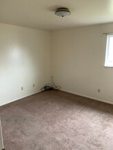 106 Eckhart Ave, Unit #17 in Auburn, IN - Building Photo - Building Photo