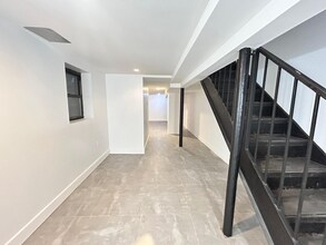 398 Crescent St. in Brooklyn, NY - Building Photo - Building Photo