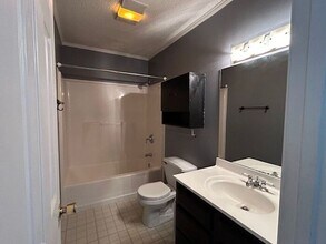 1041 Brittany Park Dr in Nashville, TN - Building Photo - Building Photo