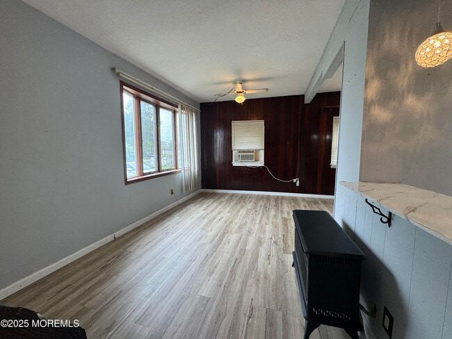 177 Creek Rd in Keansburg, NJ - Building Photo - Building Photo