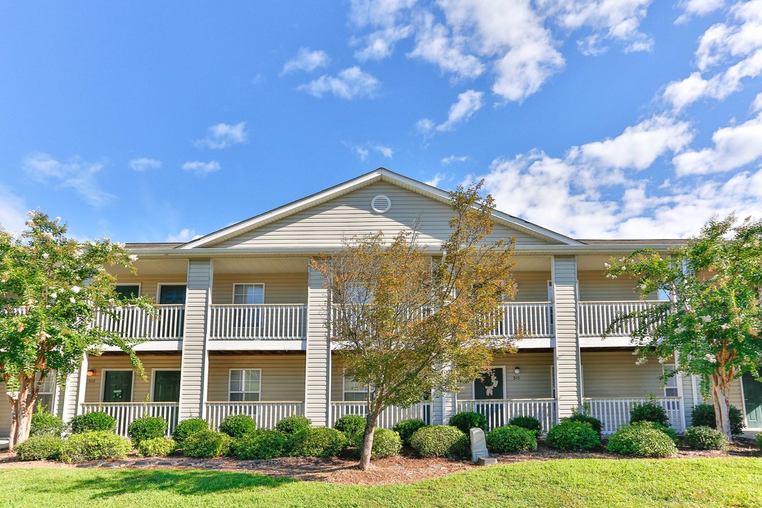 Ashton Woods in Salisbury, NC - Building Photo