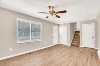 111 Brookside Ct photo'