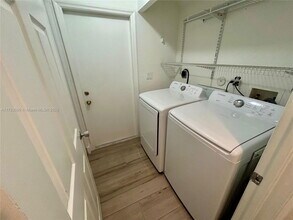 13537 SW 118th Path in Miami, FL - Building Photo - Building Photo