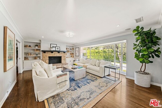 property at 2107 Coldwater Canyon Dr