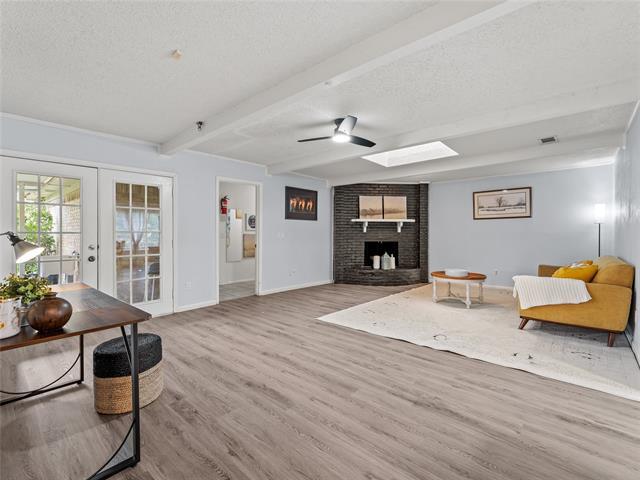 property at 2012 Westlake Dr