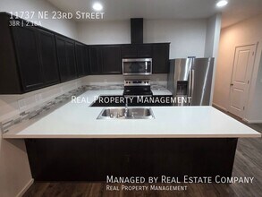 11737 NE 23rd St in Vancouver, WA - Building Photo - Building Photo