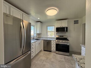 6134 Marglenn Ave in Baltimore, MD - Building Photo - Building Photo