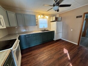 1216 W River Dr in Stevens Point, WI - Building Photo - Building Photo