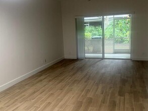 3330 Concert Ln in Margate, FL - Building Photo - Building Photo