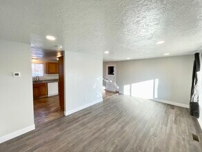 564 W 5275 S in Ogden, UT - Building Photo - Building Photo