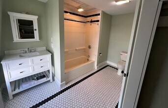 7 Cypress Park, Unit 1 in Melrose, MA - Building Photo - Building Photo