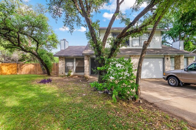 7505 St Amant Pl in Austin, TX - Building Photo - Building Photo