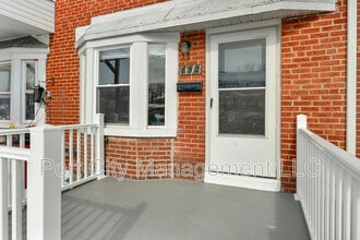 832 N Marlyn Ave in Essex, MD - Building Photo - Building Photo