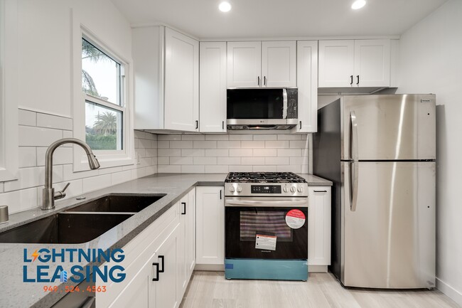 1363 Hauser Blvd in Los Angeles, CA - Building Photo - Building Photo