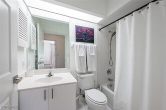 2506 Orchid Bay Dr in Naples, FL - Building Photo - Building Photo
