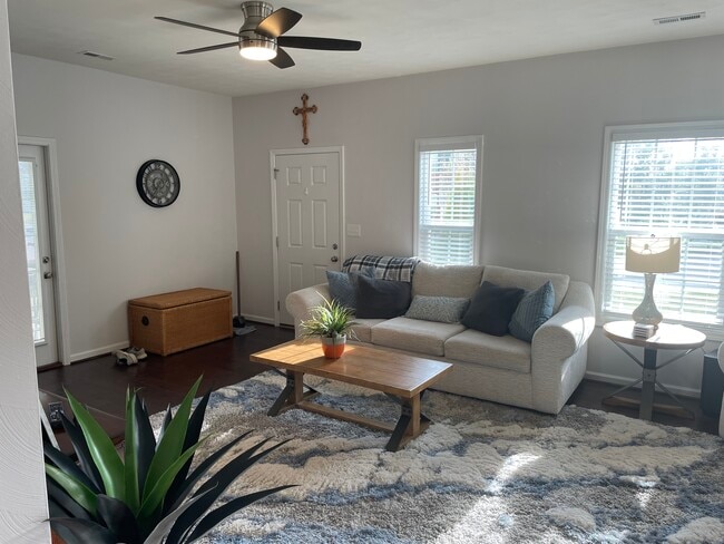 130 Roudabush Dr NW in Christiansburg, VA - Building Photo - Building Photo