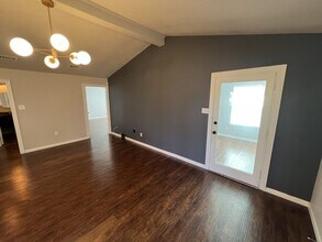 10494 Wade Dr in Denham Springs, LA - Building Photo - Building Photo