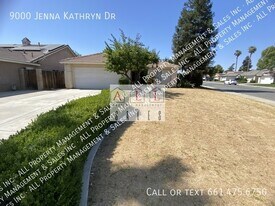 9000 Jenna Kathryn Dr in Bakersfield, CA - Building Photo