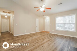 3915 Bluestem Dr in Greensboro, NC - Building Photo - Building Photo