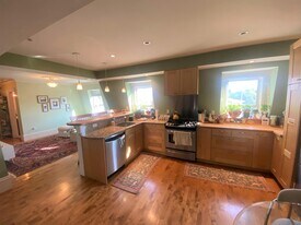9 Claremon St, Unit 3 in Somerville, MA - Building Photo