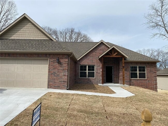 property at 5 Ila Ln