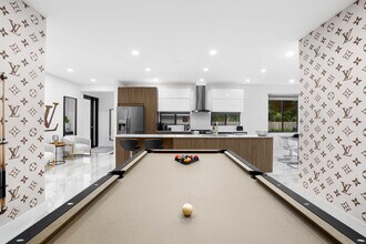 826 SW 14th Ct, Unit SI FL1-ID1475644P in Fort Lauderdale, FL - Building Photo - Building Photo