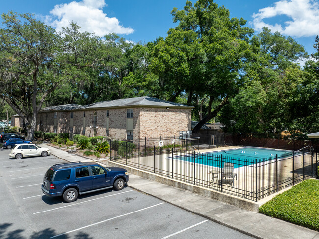 Hidden Oaks Condominiums in Jacksonville, FL - Building Photo - Building Photo