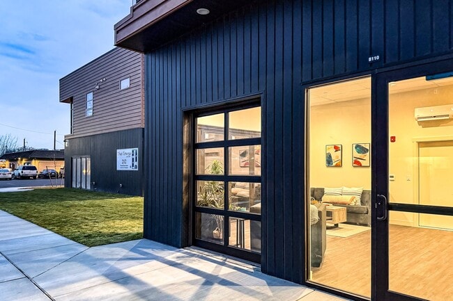 The Towns On Elm in Kennewick, WA - Foto de edificio - Building Photo