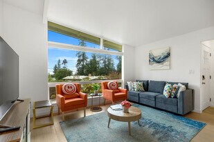 14009 SE 37th Pl in Bellevue, WA - Building Photo