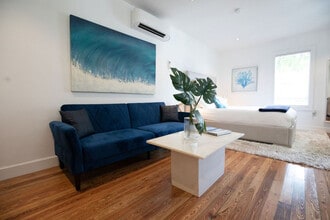 36 Phoenetia Ave in Coral Gables, FL - Building Photo - Building Photo