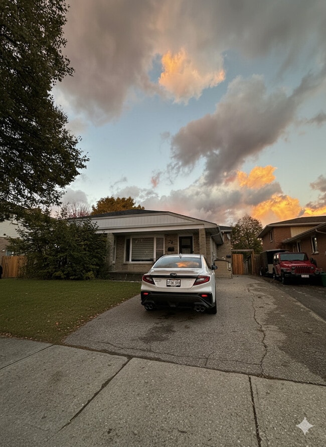 property at 70 Wendy Crescent