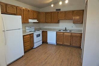 767 S Sunset Vista Dr in Sierra Vista, AZ - Building Photo - Building Photo