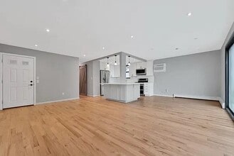 59 Hauxhurst Ave in Weehawken, NJ - Building Photo - Building Photo