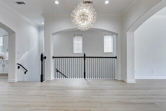 5 Versante Ct in Houston, TX - Building Photo - Building Photo